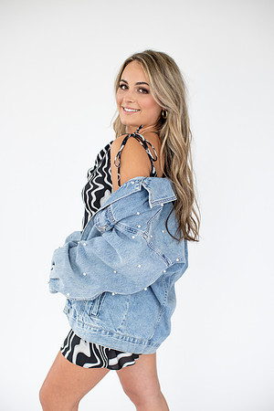VANESSA-105